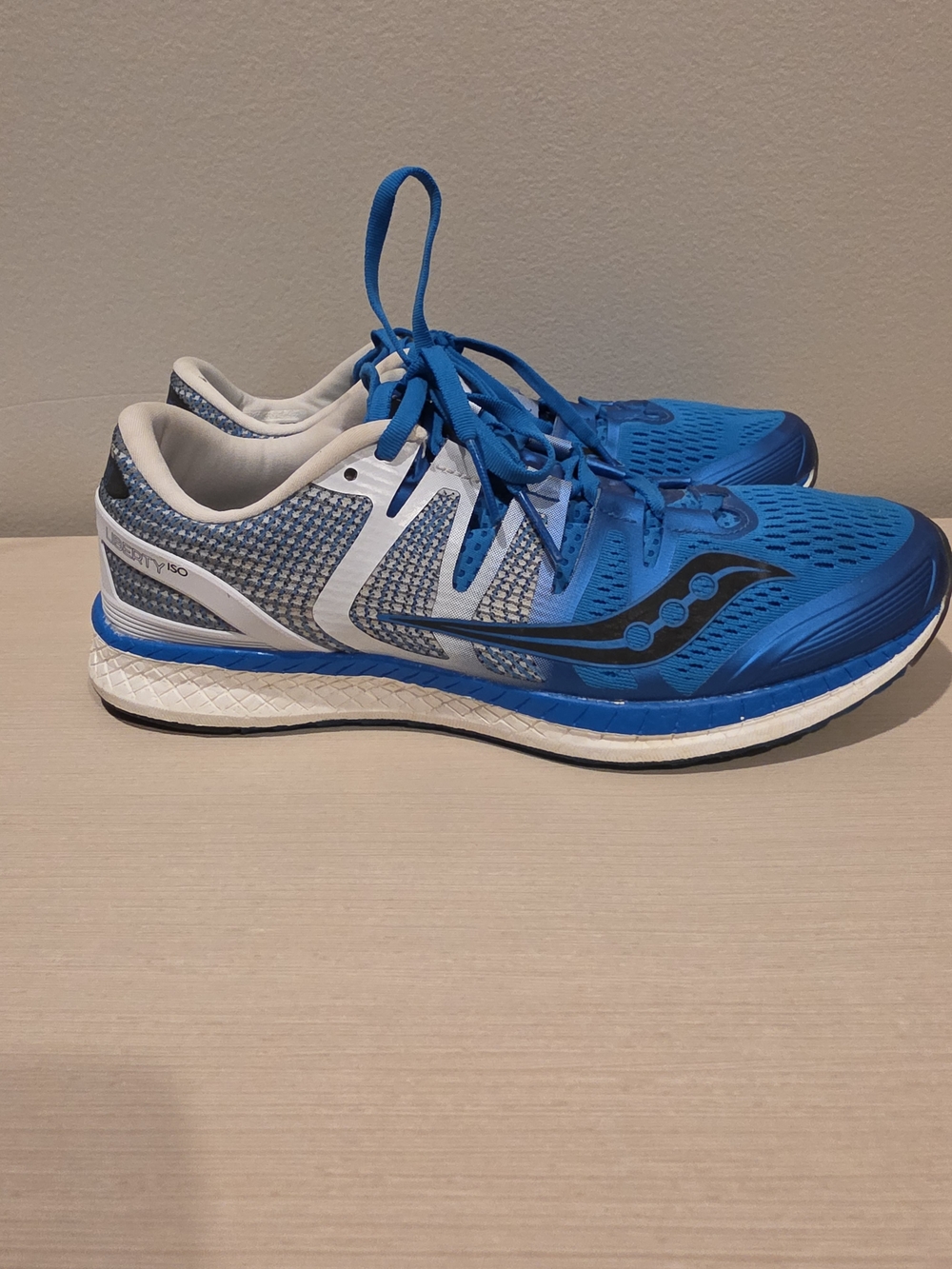 Saucony Liberty ISO Men's 10.5 Blue Running Shoes EVERUN Sneakers